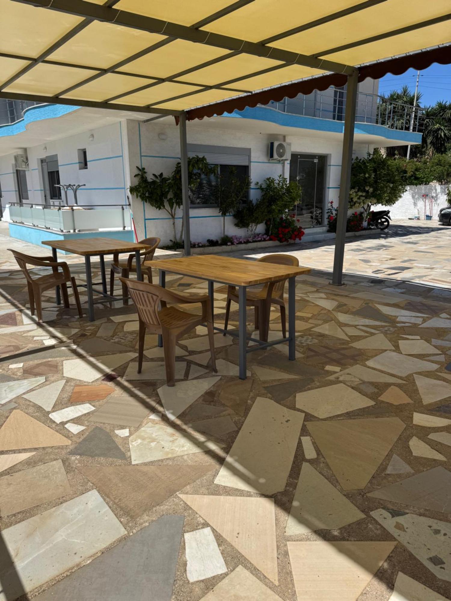 Hotel Irini Saranda Kültér fotó