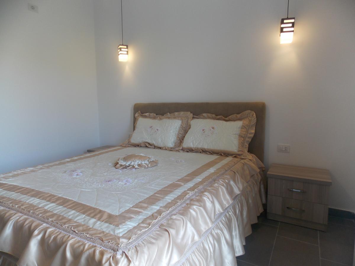 Hotel Irini Saranda Kültér fotó