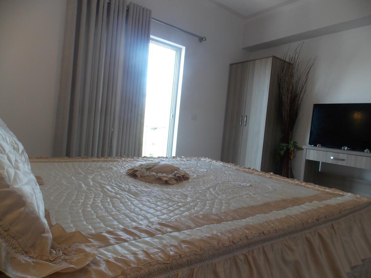Hotel Irini Saranda Kültér fotó